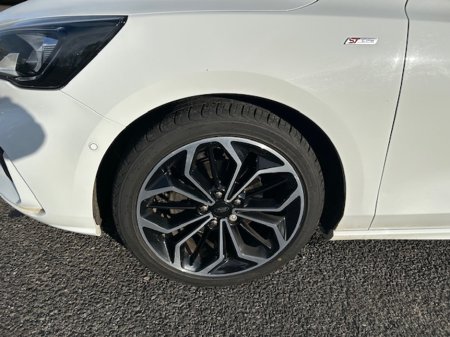 2021 Ford Focus - photo 3