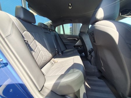 2024 BMW i5 - photo 11