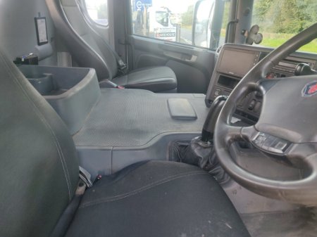2016 Scania P410 - photo 14