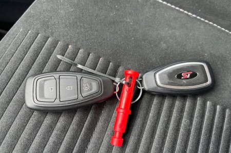 2020 Ford Fiesta - photo 22