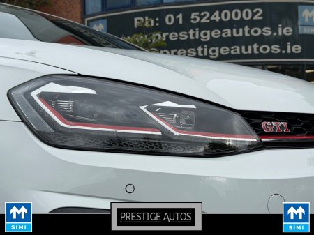 2020 Volkswagen Golf - photo 39