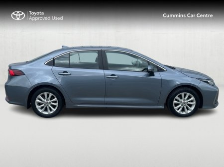 2023 Toyota Corolla - photo 3