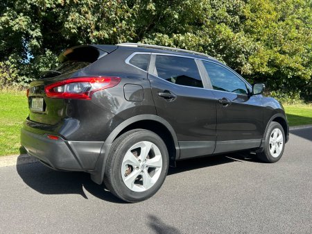 2018 Nissan Qashqai - photo 2