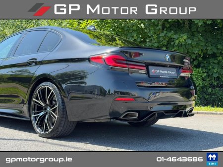 2021 BMW 5-Series - photo 10