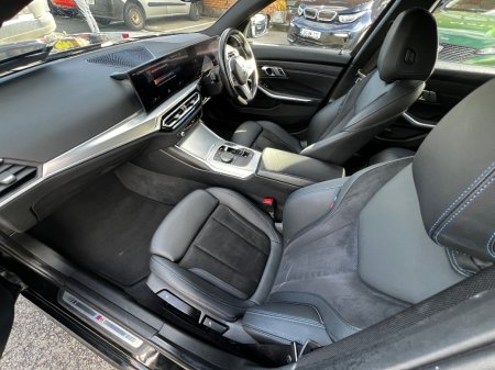 2023 BMW 3-Series - photo 19
