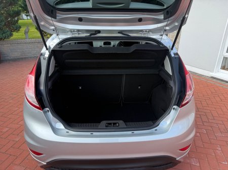 2015 Ford Fiesta - photo 18