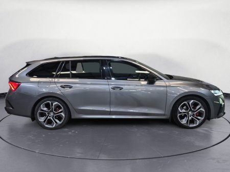 2023 Skoda Octavia - photo 4
