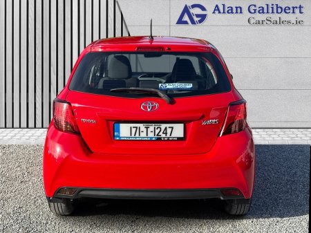 2017 Toyota Yaris - photo 6