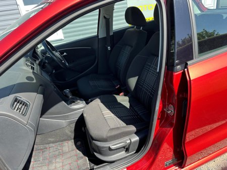 2015 Volkswagen Polo - photo 14