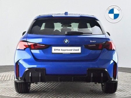 2026 BMW 1-Series - photo 13