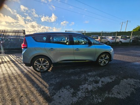 2017 Renault Grand Scenic - photo 10