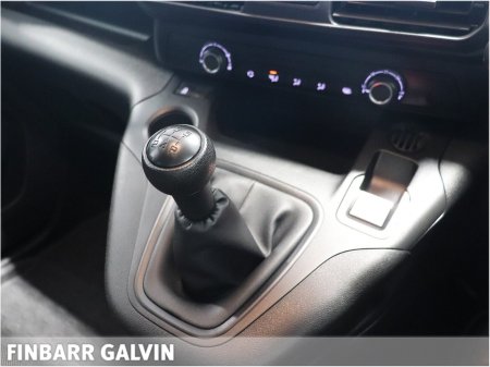 2021 Peugeot Partner - photo 14