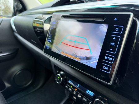 2018 Toyota Hilux - photo 17