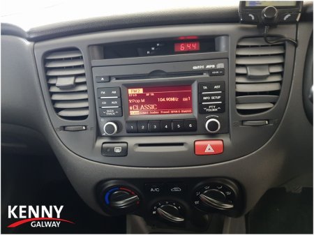 2011 Kia Rio - photo 28