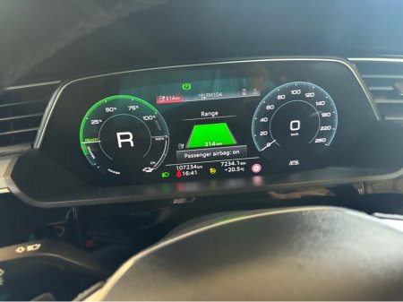 2024 Audi Q8 e-tron - photo 18