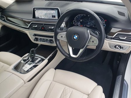 2021 BMW 7-Series - photo 6