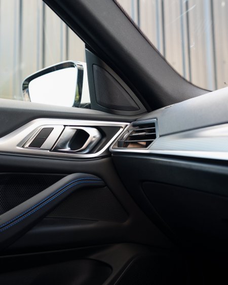 2023 BMW i4 - photo 9