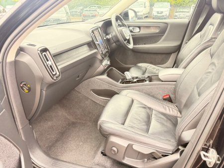 2023 Volvo XC40 - photo 13