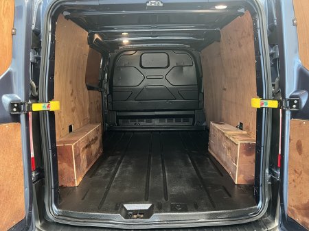 2022 Ford Transit Custom - photo 2