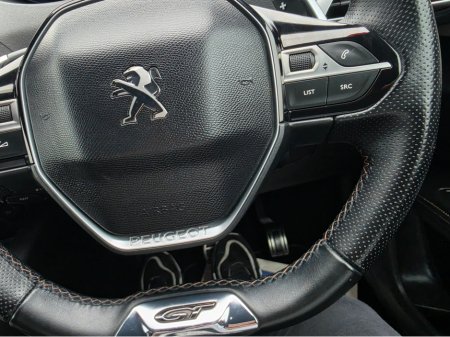 2018 Peugeot 5008 - photo 15