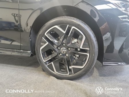 2026 Volkswagen Golf - photo 7
