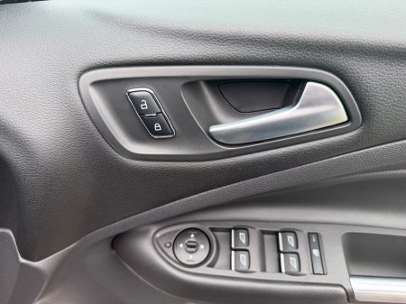 2016 Ford Kuga - photo 13