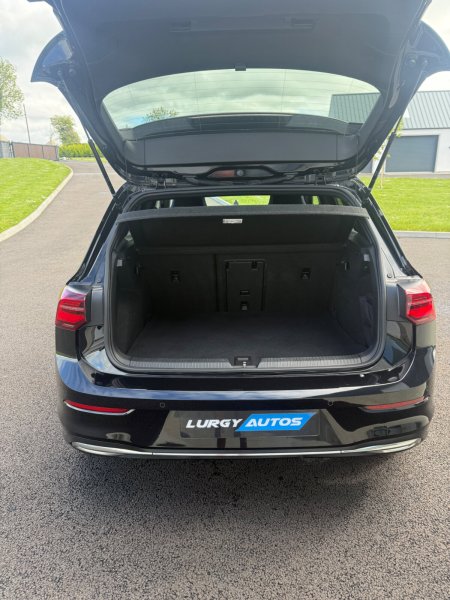 2023 Volkswagen Golf - photo 14