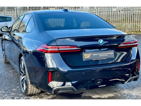 2026 BMW 5-Series - photo 7