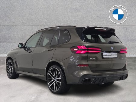 2025 BMW X5 - photo 2
