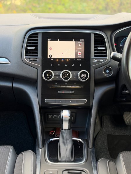 2021 Renault Megane - photo 23