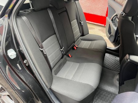 2013 Toyota Avensis - photo 22