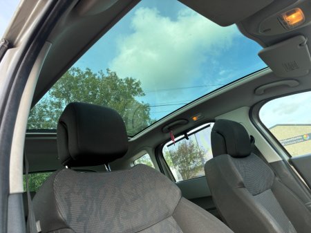 2011 Peugeot 3008 - photo 10