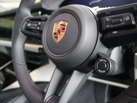 2026 Porsche Cayenne - photo 28