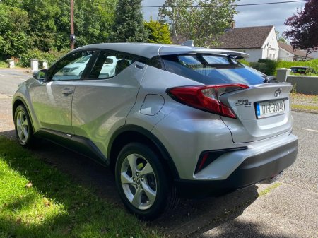 2017 Toyota C-HR - photo 10
