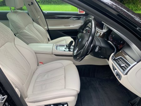 2019 BMW 7-Series - photo 19