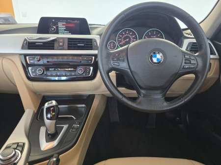 2017 BMW 3-Series - photo 7