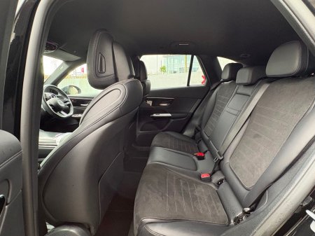 2025 Mercedes-Benz GLC - photo 16