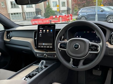 2026 Volvo XC60 - photo 14
