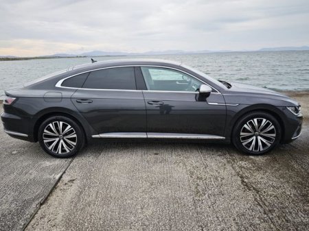 2023 Volkswagen Arteon - photo 2