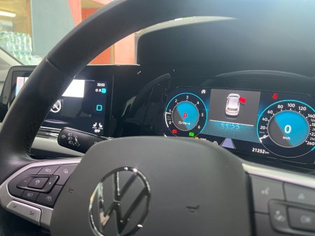 2023 Volkswagen Golf - photo 13