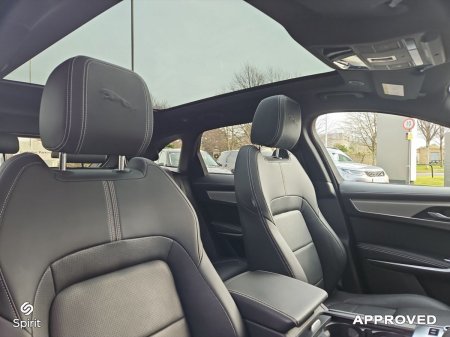 2024 Jaguar F-Pace - photo 16