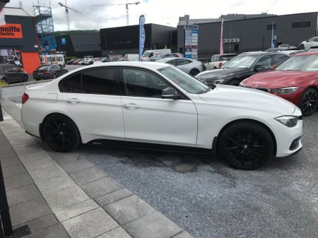 2017 BMW 3-Series - photo 13