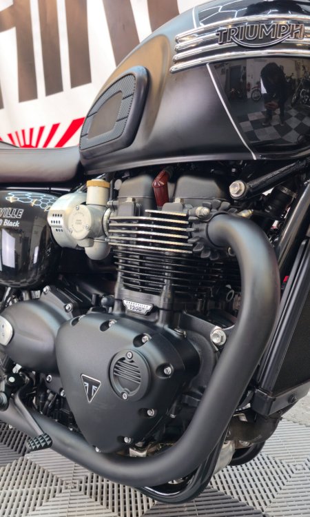 2023 Triumph Bonneville - photo 9