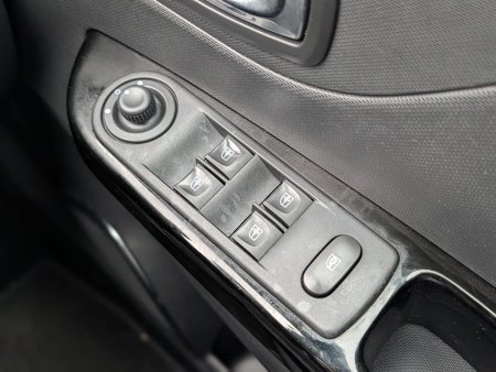 2016 Renault Captur - photo 14