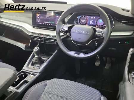 2025 Skoda Octavia - photo 12