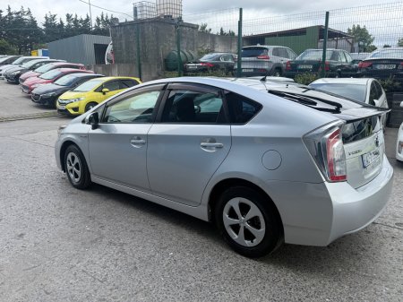 2014 Toyota Prius - photo 6