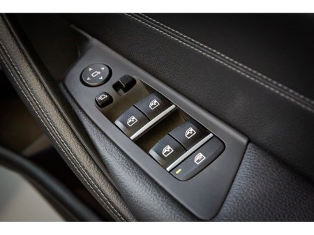 2022 BMW 5-Series - photo 31