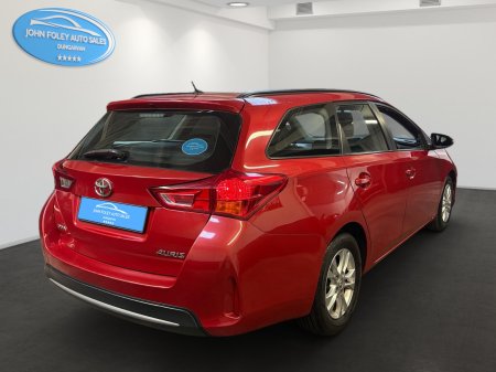 2014 Toyota Auris - photo 5