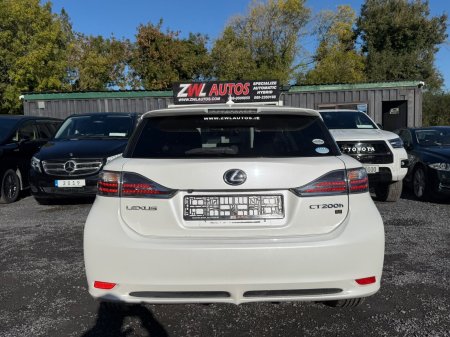 2011 Lexus CT - photo 8