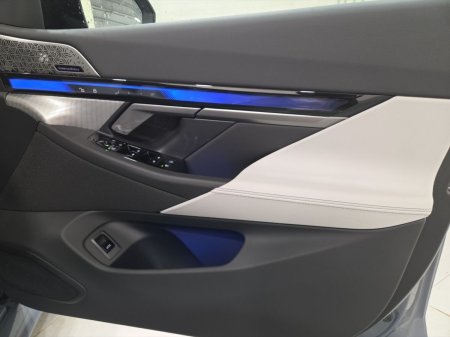 2026 BMW M5 - photo 23